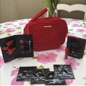 Armani 3Pc Set Luminous Silk Foundation, Lip & Bag